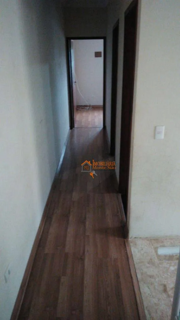 Imagem Sobrado com 3 dormitórios à venda, 150 m² por R$ 650.000,00 - Parque Flamengo - Guarulhos/SP