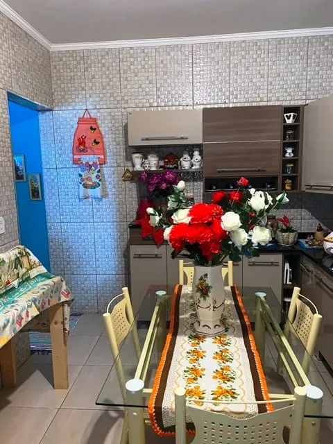 Imagem Casa à venda 2 Quartos, 2 Vagas, 200M², Loteamento Residencial e Comercial Araguaia, Pindamonhangaba - SP