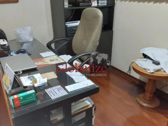 Imagem Apartamento à venda com 3 dormitórios e 1 vaga de garagem no bairro do Embaré em Santos