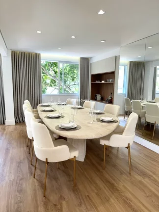 Imagem Apartamento à venda no Itaim Bibi com 2 quartos, 1 suíte, 1 sala, 3 banheiros, 1 vaga, 150m² de área!