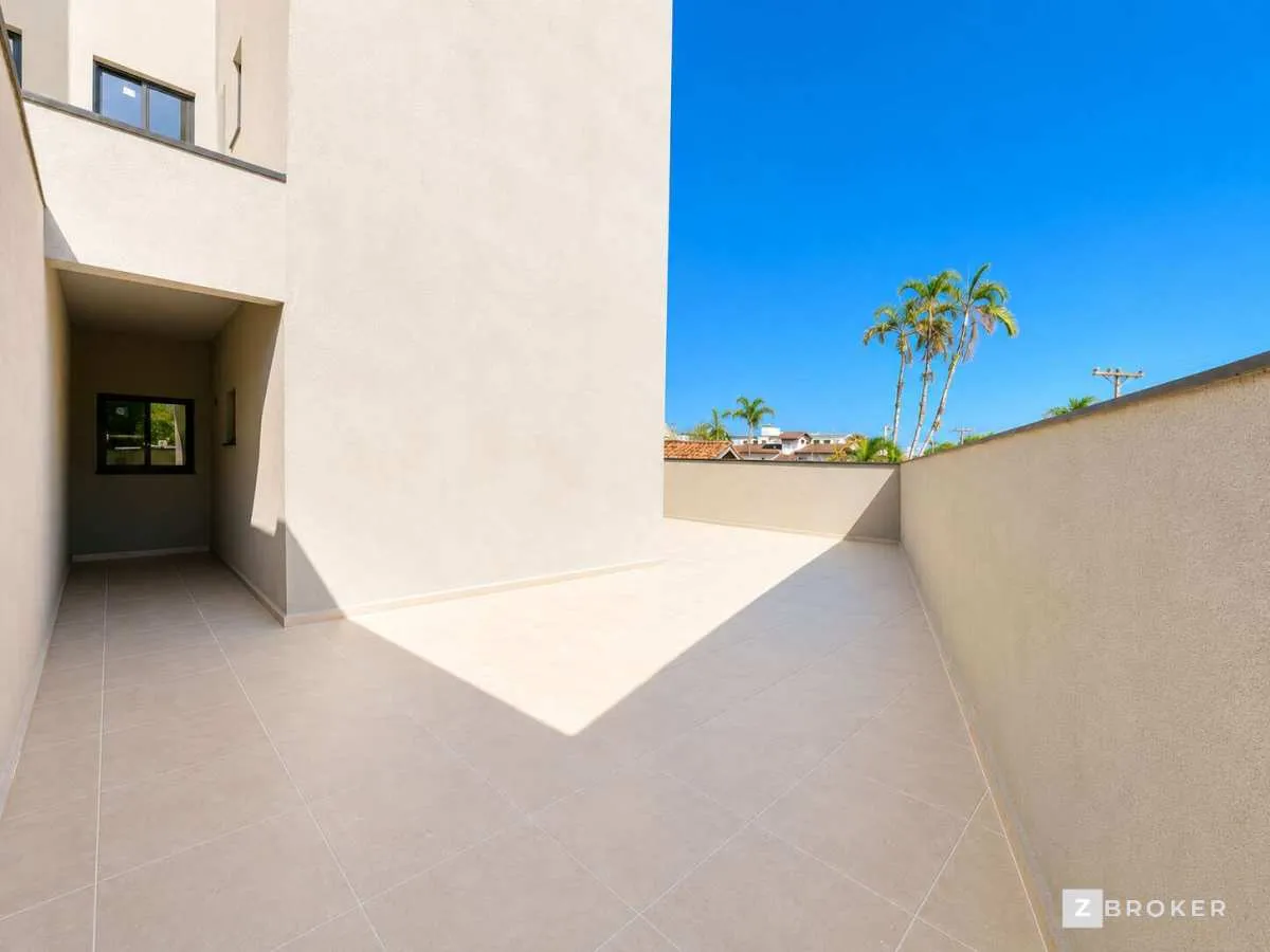 Imagem Apartamento à venda, no Condomínio Gálatas em Ubatuba, Centro, com 3 quartos, 179m2