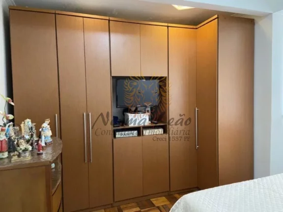 Imagem Imperdível! Apartamento à venda no Centro de Aracaju. Condomínio Edifício DEL REY. 3 quartos, 1 suíte, 1 sala, 3 banheiros, 1 vaga de garagem, 122m²!