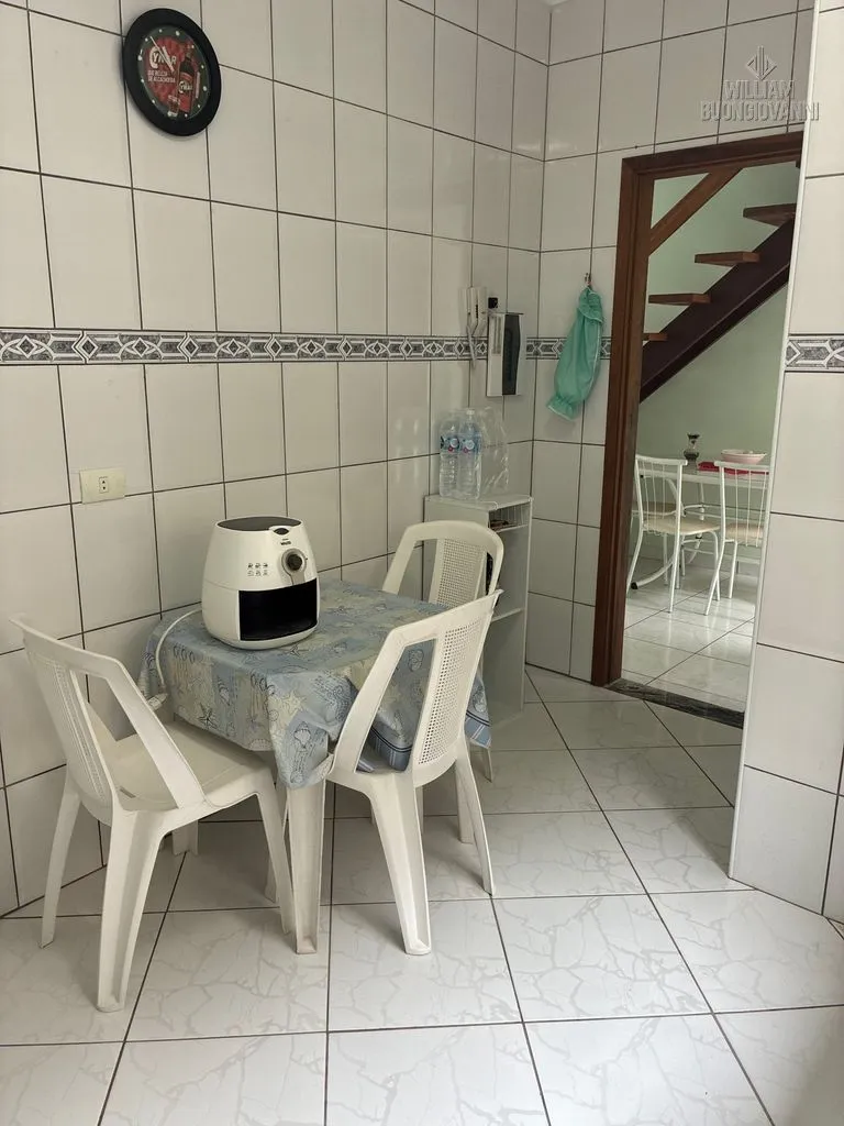 Imagem Casa em Condomínio | 3 Dorms, Suíte, Mobiliada, 100m da Praia