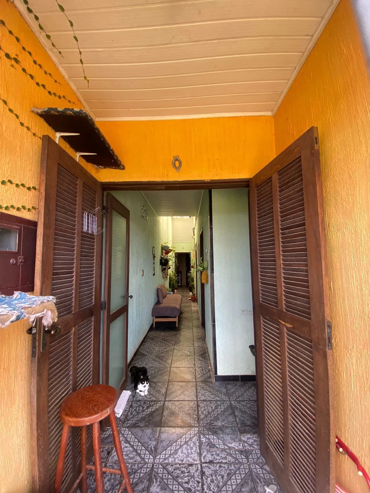 Imagem Casa 3 dormitórios com amplo terreno