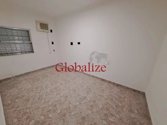 Imagem Apartamento térreo à venda com 50m², 2 quartos, 1 banheiro, 1 vaga por R$285.000,00 na Aparecida em Santos