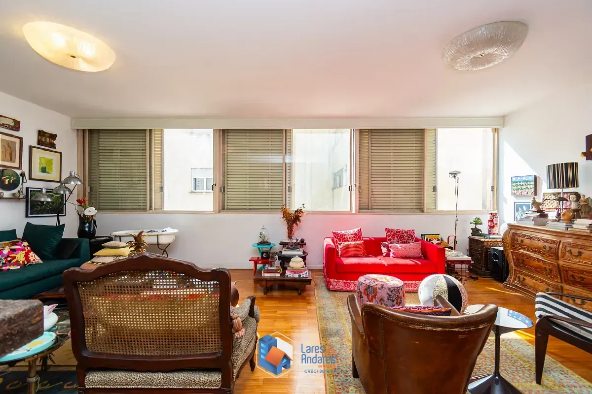 Imagem Apartamento para venda em Santa Cecília com 3 quartos, sendo 1 suíte, 210m²
