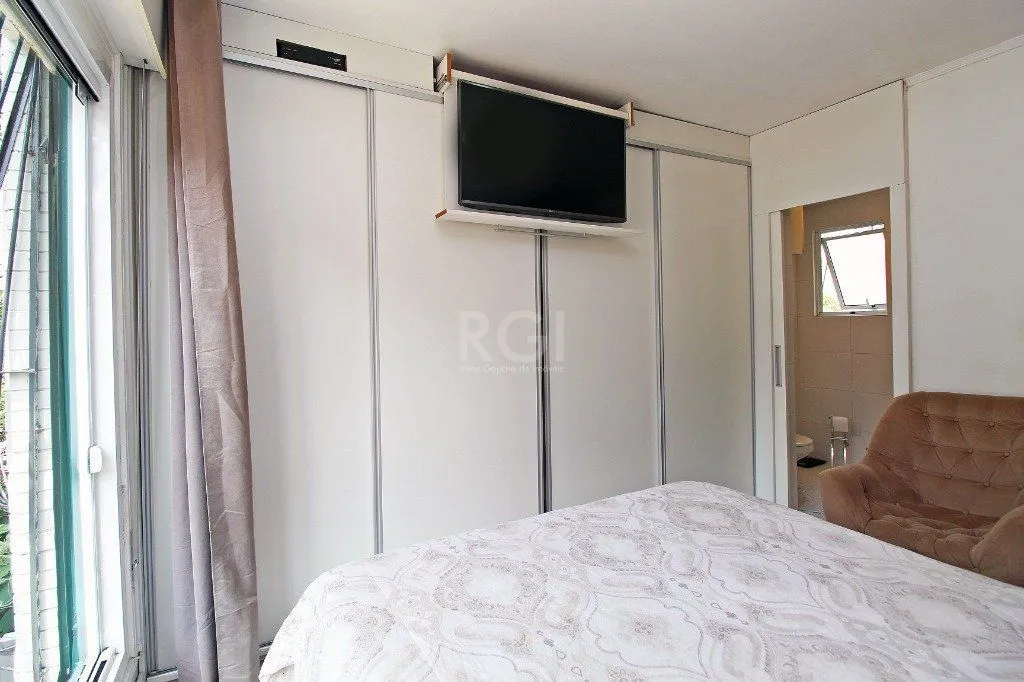 Imagem Apartamento de 3 dormitórios e vaga no bairro Petrópolis