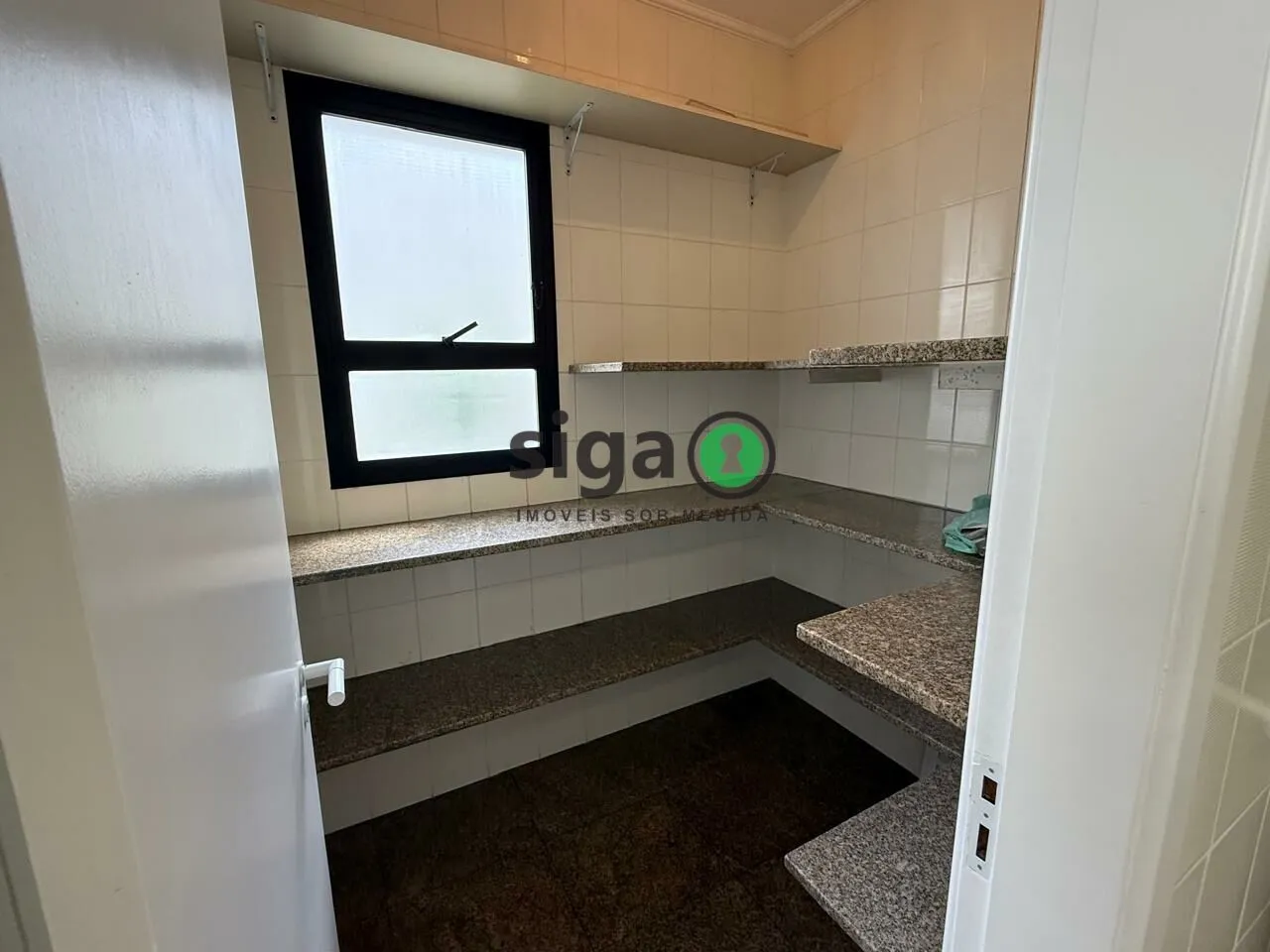 Imagem Penthouse Exclusiva no Brooklin - Locação e Venda - 216m² , 3 suítes e 3 vagas!!