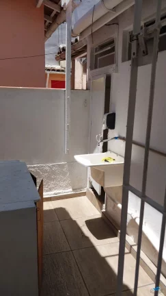 Imagem OPORTUNIDADE! Imóvel de esquina no Centro (1 quarteirão da Cadeia Velha e da Igreja Matriz)