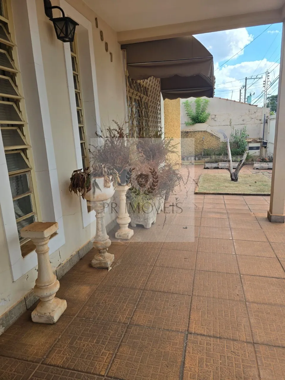 Foto do imóvel Imperdível Casa à Venda em Araraquara-SP, Bairro Santana: 2 Quartos, 3 Salas, 2 Banheiros, 3 Vagas, 185,40 m²!