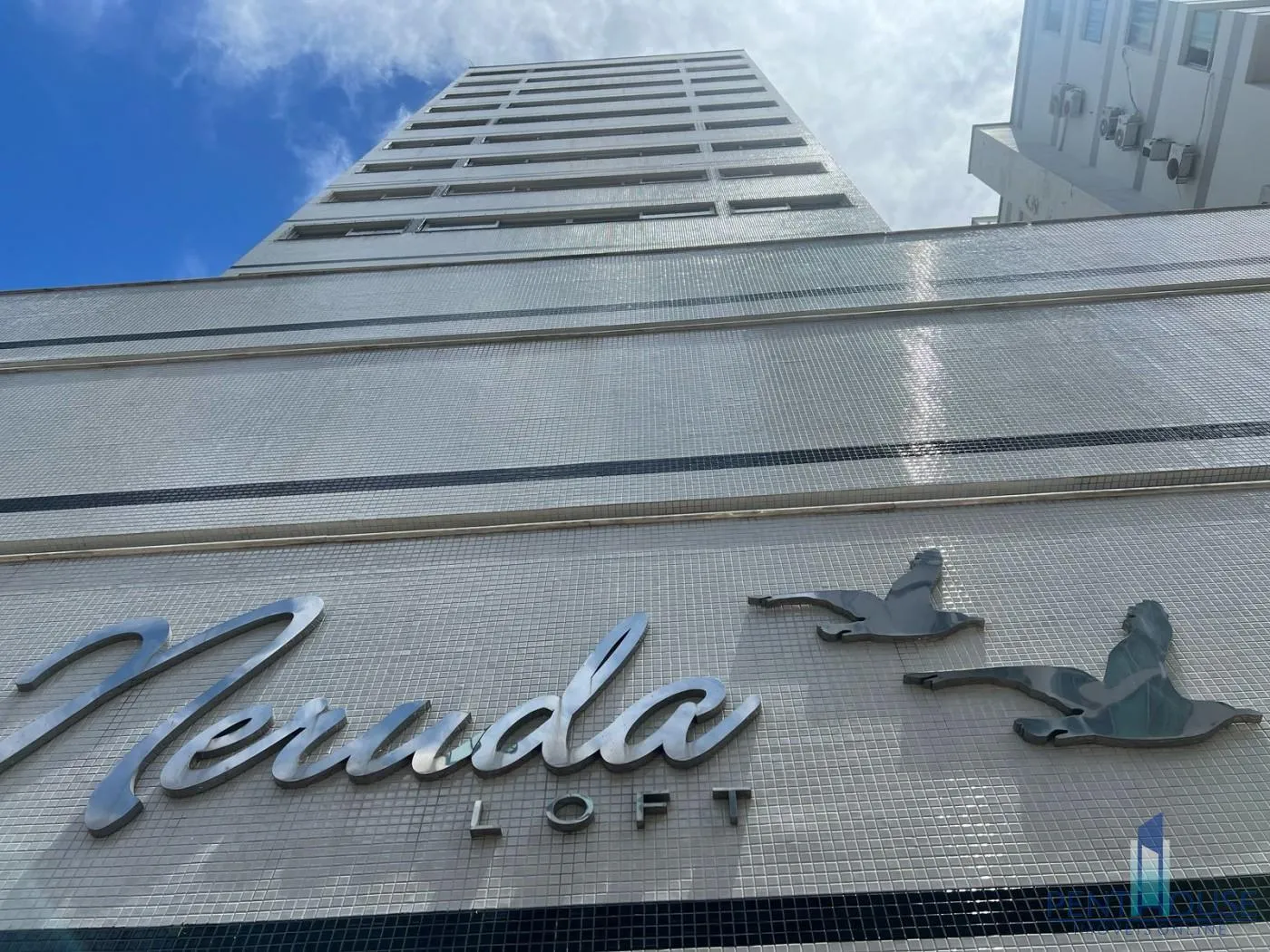 Imagem Apartamento Zona Central para Venda em Balneário Camboriú, BARRA SUL, 3 dormitórios, 1 suíte, 3 banheiros, 2 vagas