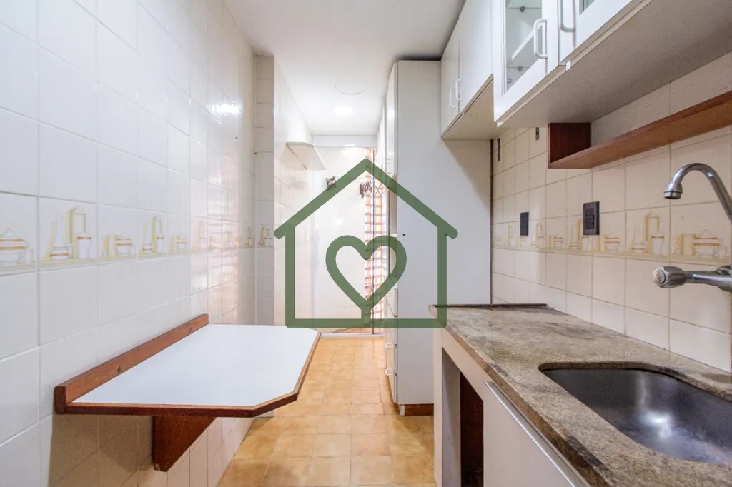 Imagem Ótima oportunidade de negócio! Apartamento de 1 dormitório com garagem no bairro Petrópolis! Des...