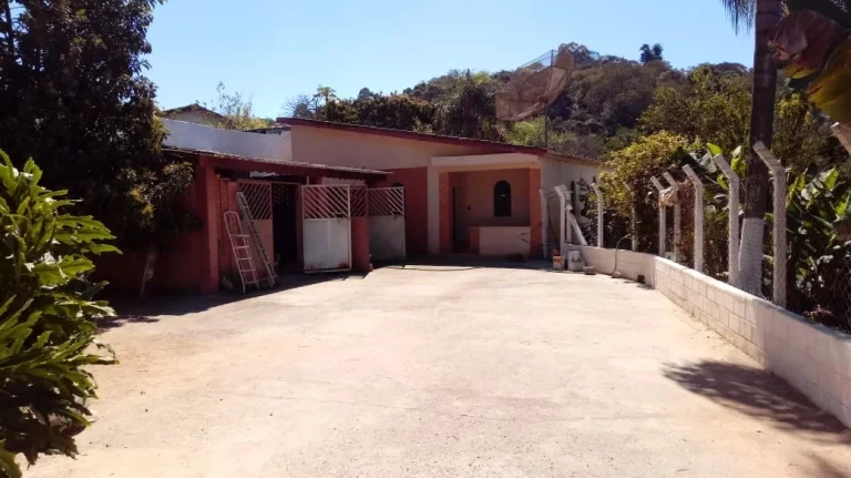 Imagem Excelente chácara Atibaia morar piscina e lago!