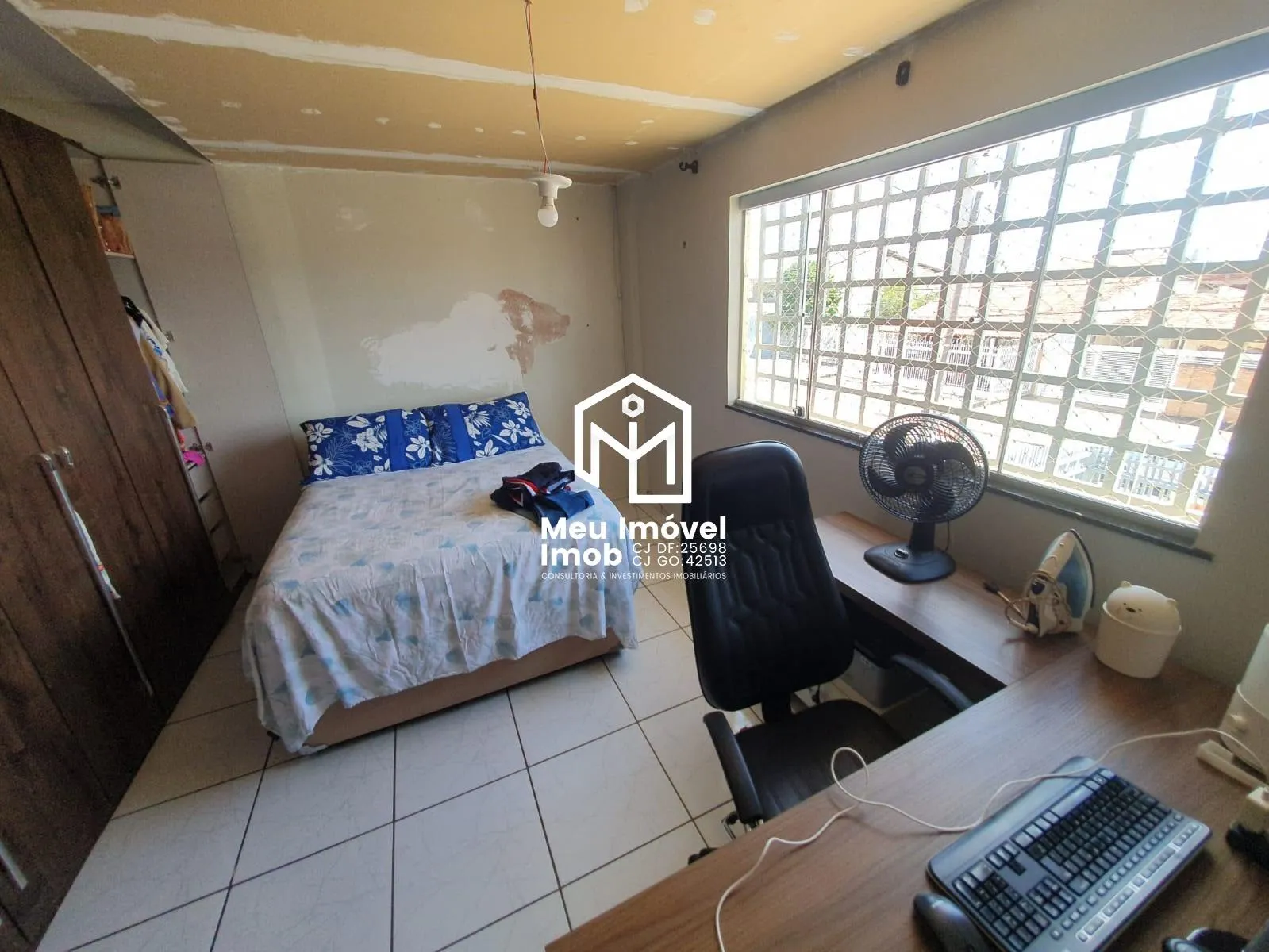 Imagem Casa em Taguatinga Sul 7 Quartos 1 Suíte 5 Vagas 350m²