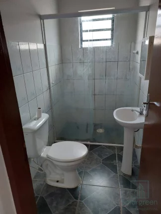 Imagem Casa 2 Quartos e 1 banheiro P/ LOCAÇÃO em Atibaia - 2 Mil / Mês