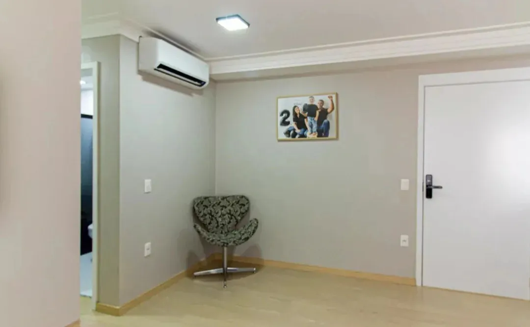 Imagem Apartamento para Venda em São Paulo, Lapa, 2 dormitórios, 1 suíte, 2 banheiros, 2 vagas