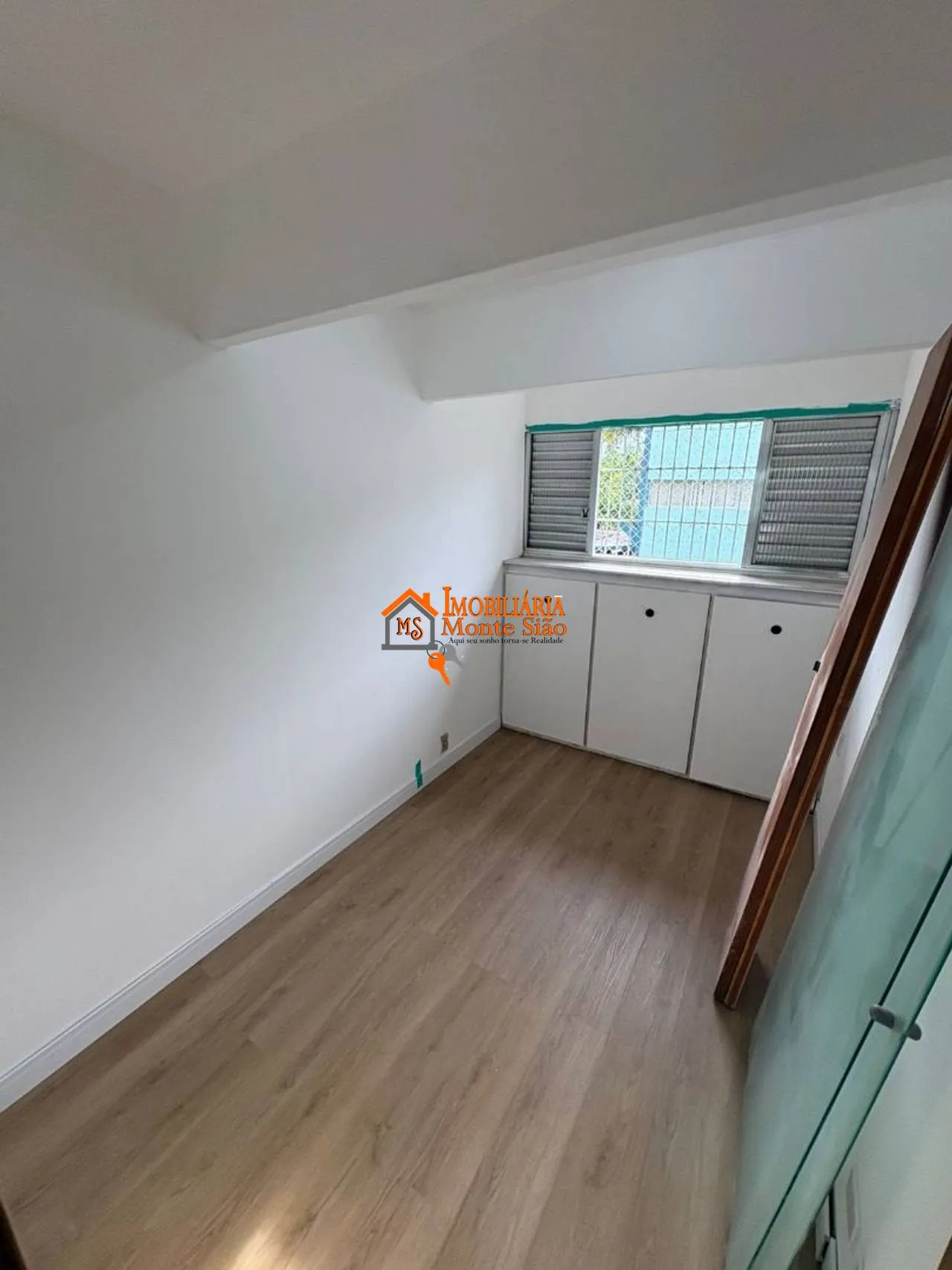Imagem Apartamento com 3 dormitórios à venda, 63 m² por R$ 375.000,00 - Parque Cecap - Guarulhos/SP