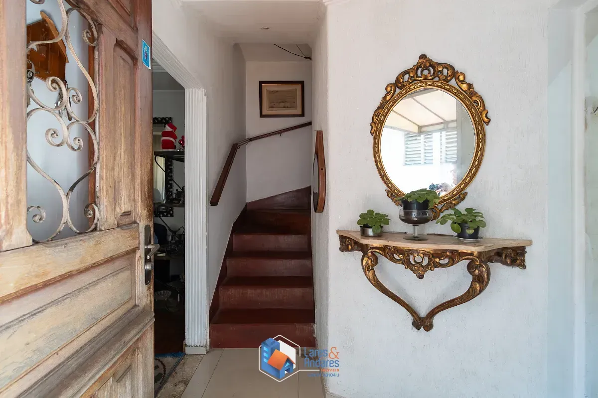 Imagem Sobrado para venda em Vila Congonhas com 4 quartos, 398m²