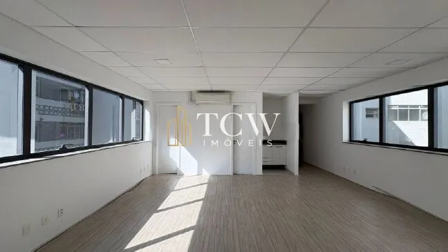 Foto do imóvel Sala Comercial para Venda ou Locação | 64 m² | Vila Mariana, próximo ao Metrô Paraíso
