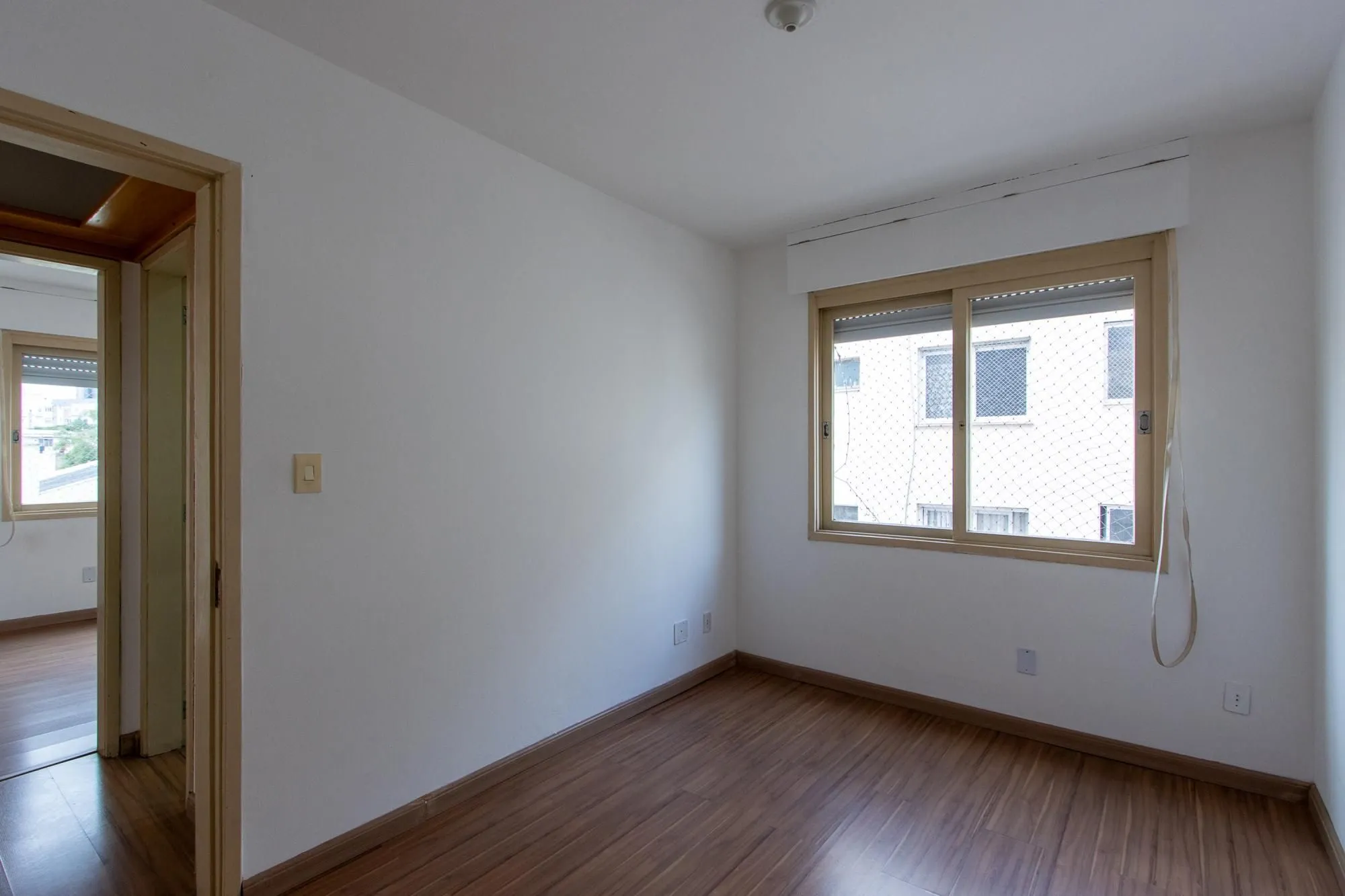 Imagem Apartamento 2 quartos, com 1 vaga escriturada - Bairro Tristeza