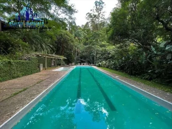 Imagem Cond. dos Arquitetos na Granja Viana - Contemporânea e despojada! Única!