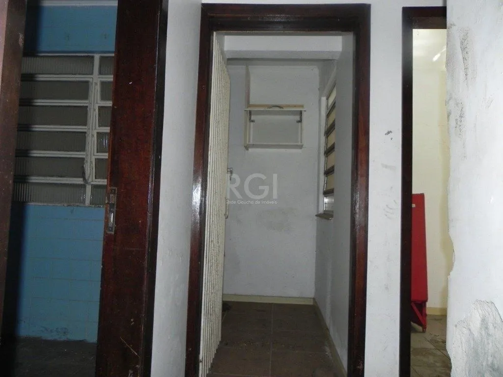 Imagem Casa para Venda - 110m², 4 dormitórios, sendo 1 suites, 4 vagas - Jardim Itu
