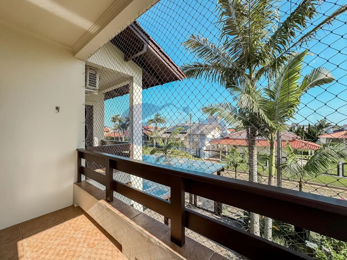 Imagem Casa a venda com 4 dormitorios na Paraiso em Torres/RS