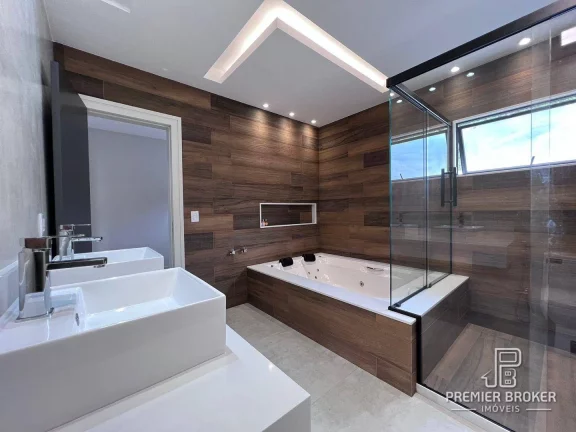 Foto do imóvel Casa à venda, 177 m² por R$ 1.600.000,00 - Albuquerque - Teresópolis/RJ