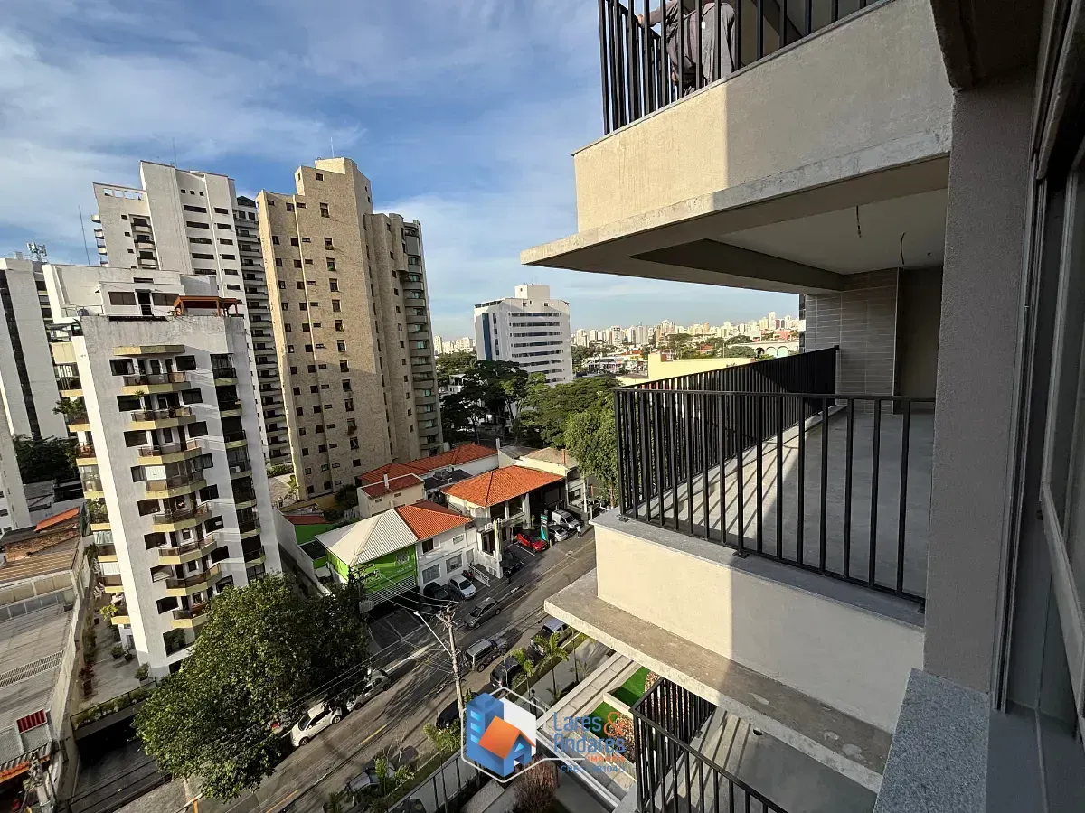 Imagem Apartamento para venda em Moema com 3 quartos, sendo 3 suítes, 150m²