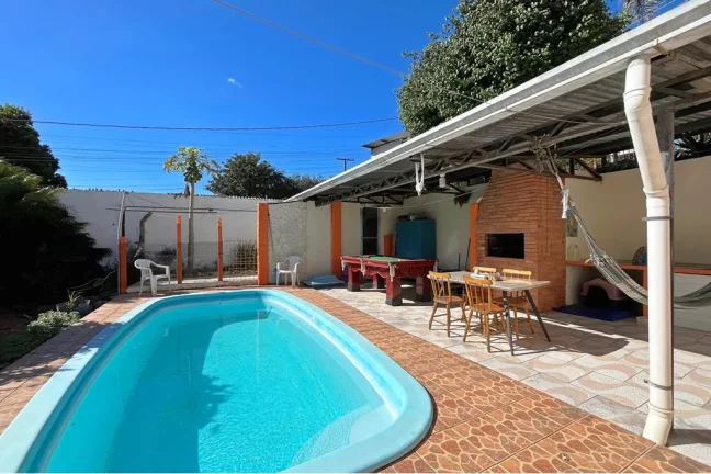 Imagem Casa para venda no bairro Cristal em Porto Alegre