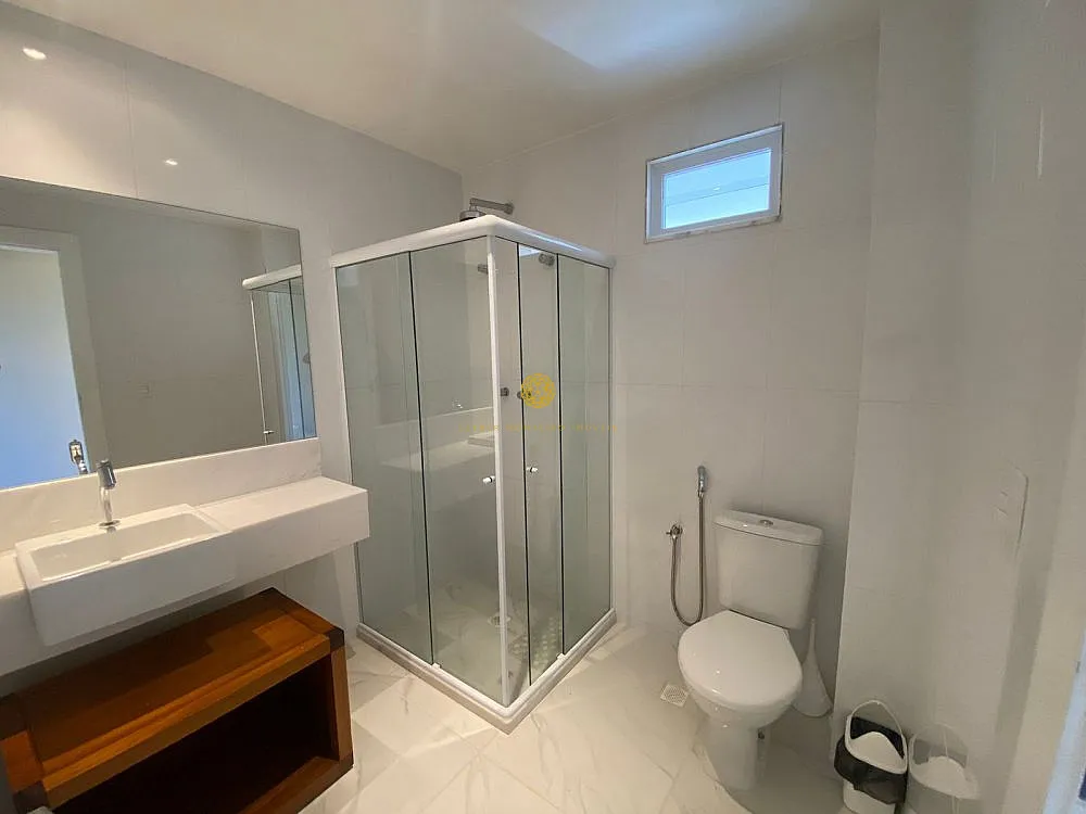 Imagem Mansão de Luxo no Condomínio Interlagos - Camaçari, BA