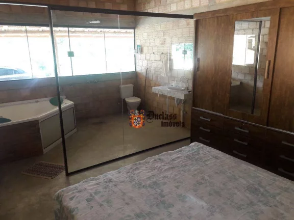 Imagem Chácara com 3 dormitórios à venda, 3000 m² por R$ 1.500.000,00 - Ribeirão Grande - Pindamonhangaba/SP