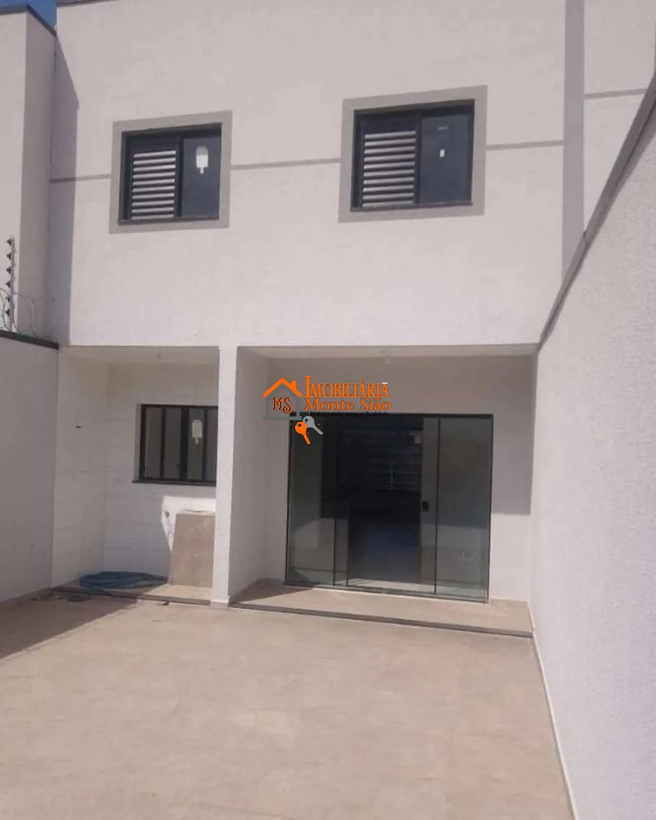 Imagem Sobrado com 3 dormitórios à venda, 92 m² por R$ 780.000 - Parque Flamengo - Guarulhos/SP