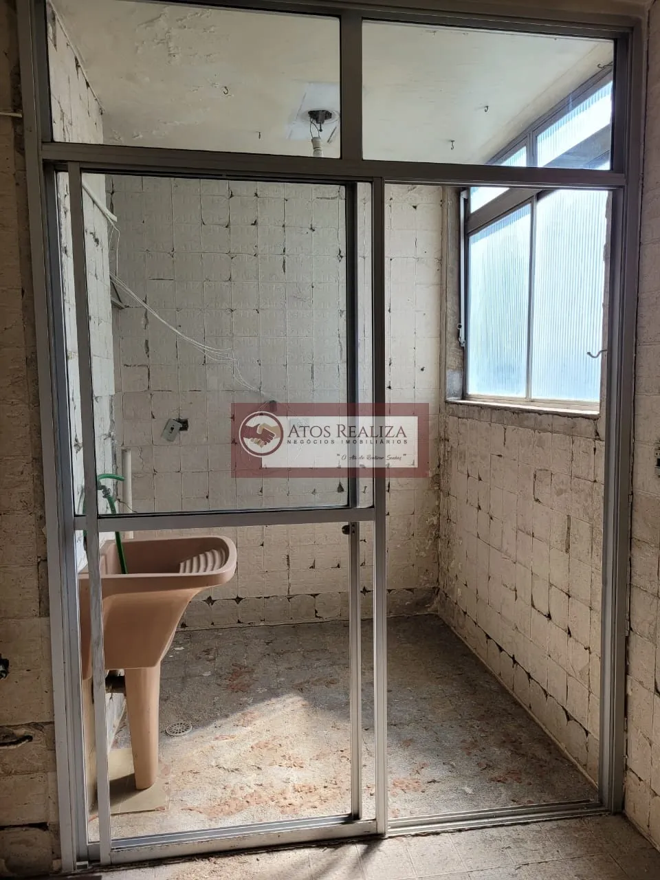 Imagem Vendo Oportunidade em Santo Amaro, Apartamento Espaçoso de 83m², 3 dormitórios, 1 vaga de garagem, venda por R$450.000. Oportunidade.