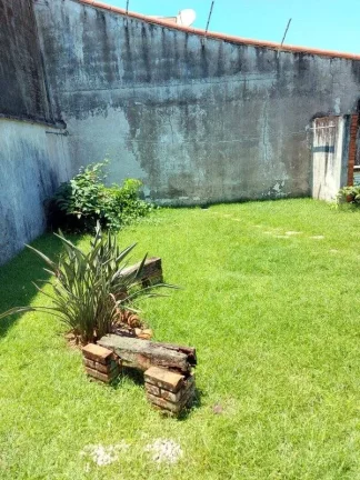 Imagem BELA CASA COM AMPLO TERRENO COM EXCELENTE LOCALIZAÇÃO