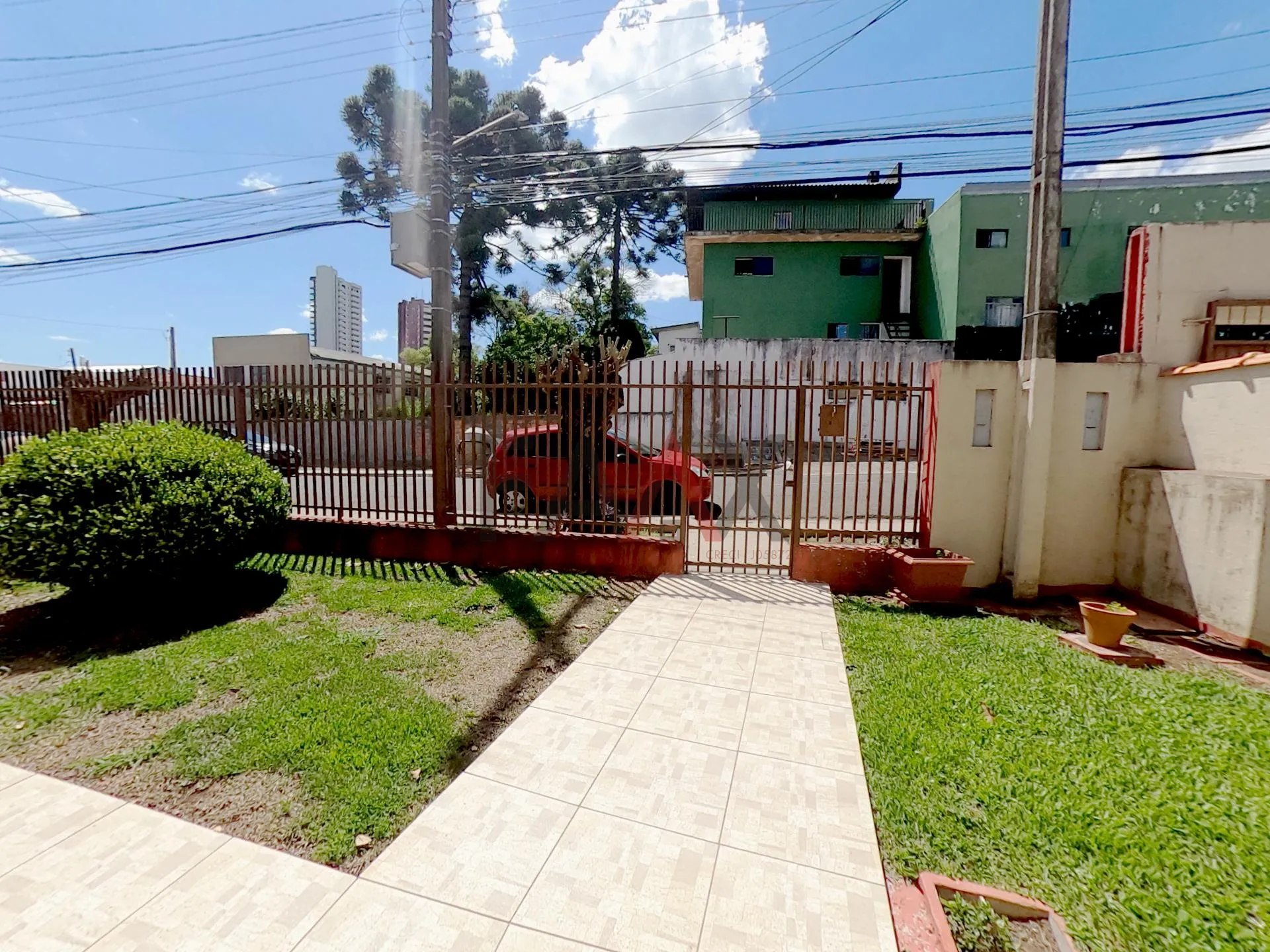 Imagem CASA À VENDA NO CENTRO, GUARAPUAVA - PR