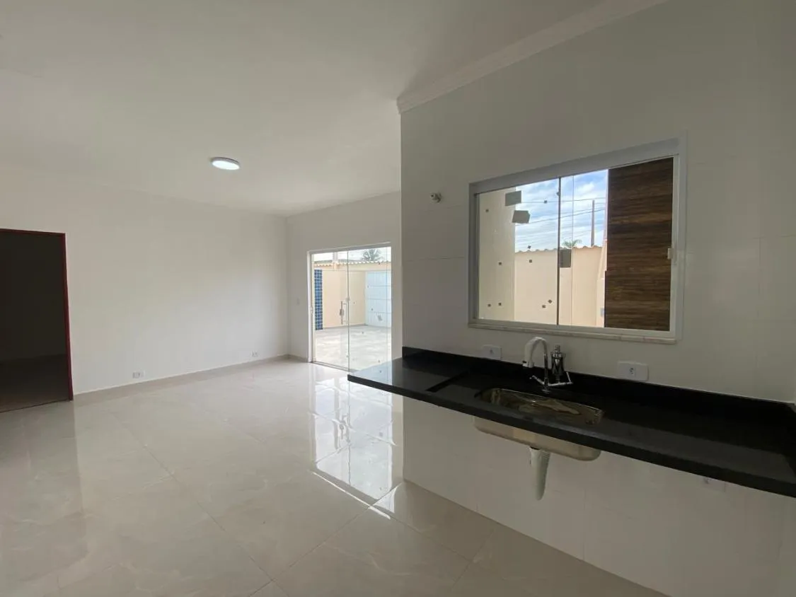 Imagem CASA NOVA COM PISCINA E ACEITA FINANCIAMENTO BANCÁRIO NO CIBRATEL II EM ITANHAÉM