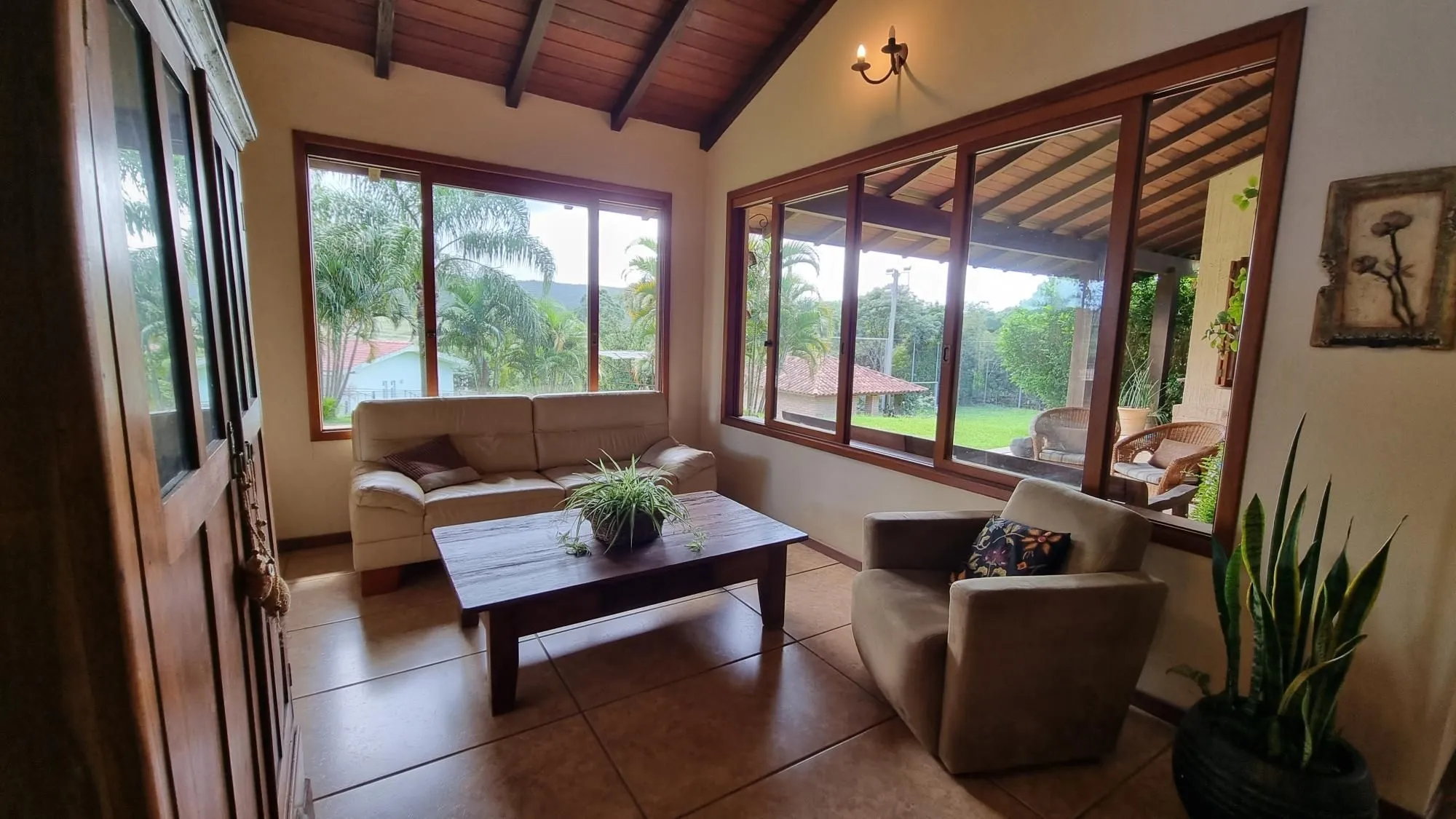 Imagem Casa para Venda - 600m², 4 dormitórios, sendo 4 suites, Vila Nova
