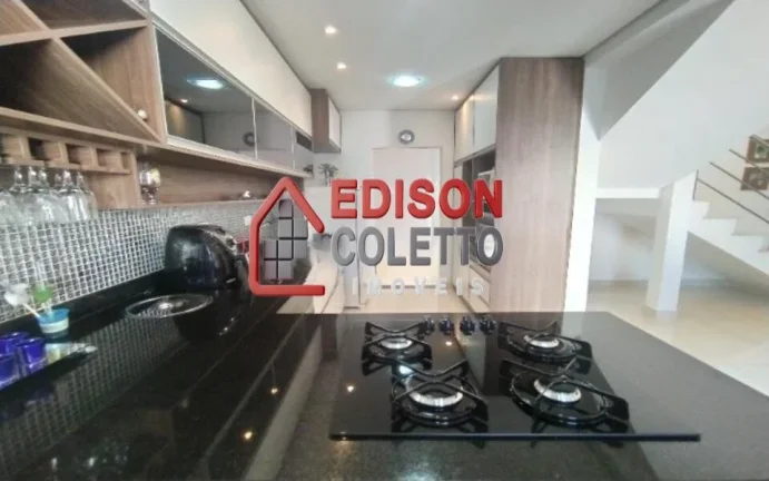 Imagem "Pronto para Morar" Casa a venda no Condomínio Águas Claras de 140 m² de construção, com 3 Dormitórios