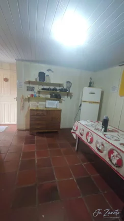 Imagem POUSADA A VENDA NA ILHA DO MEL COM 430M³ COM DUAS CASAS