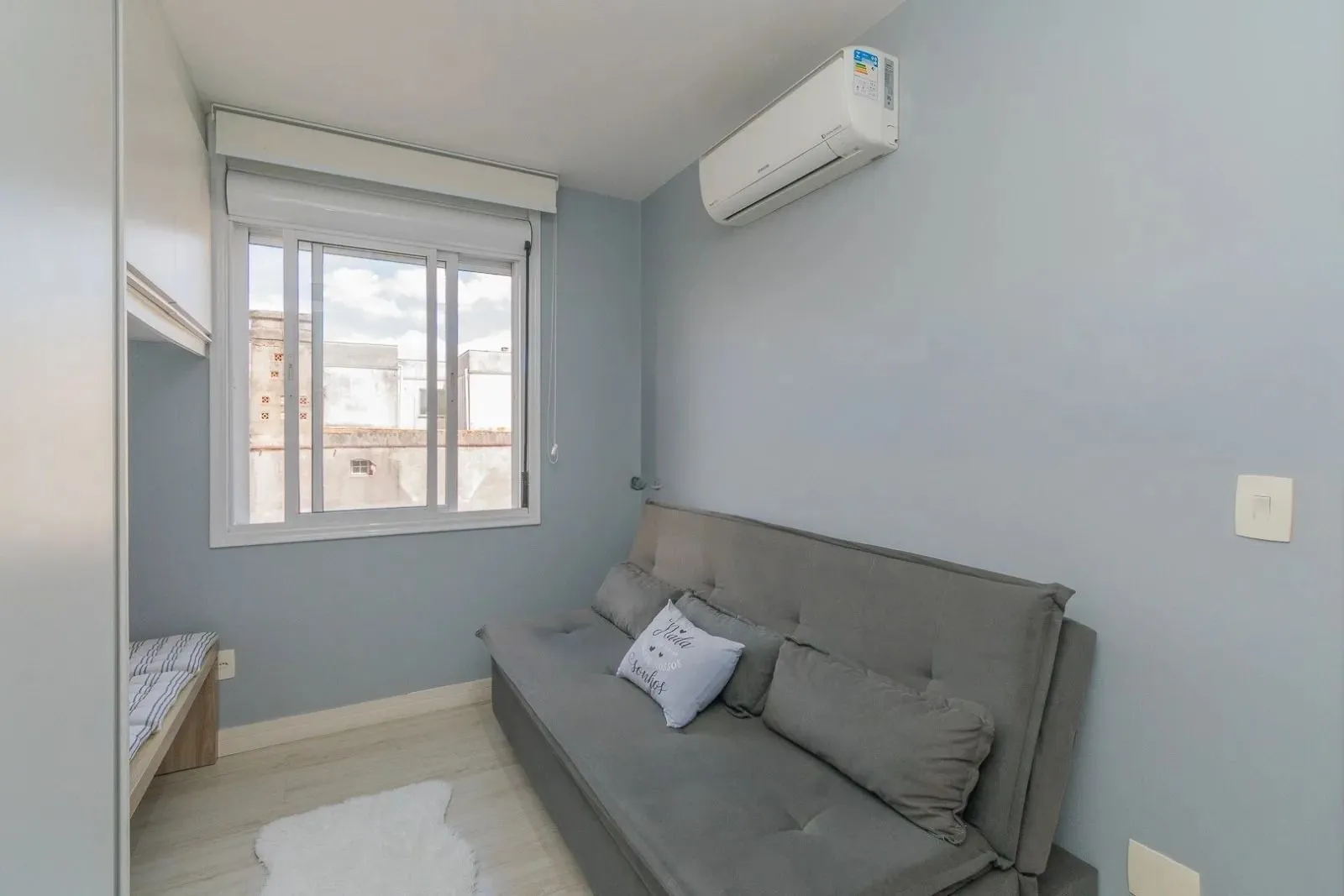 Imagem Apartamento com 76m², 2 quartos, 1 suíte, 1 vaga, no bairro Cristo Redentor