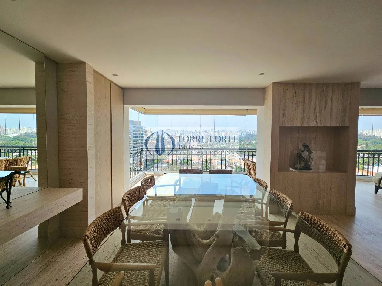 Imagem Deslumbrante cobertura com 420 m² 4 suítes 5 vagas, na Vila Nova Conceição