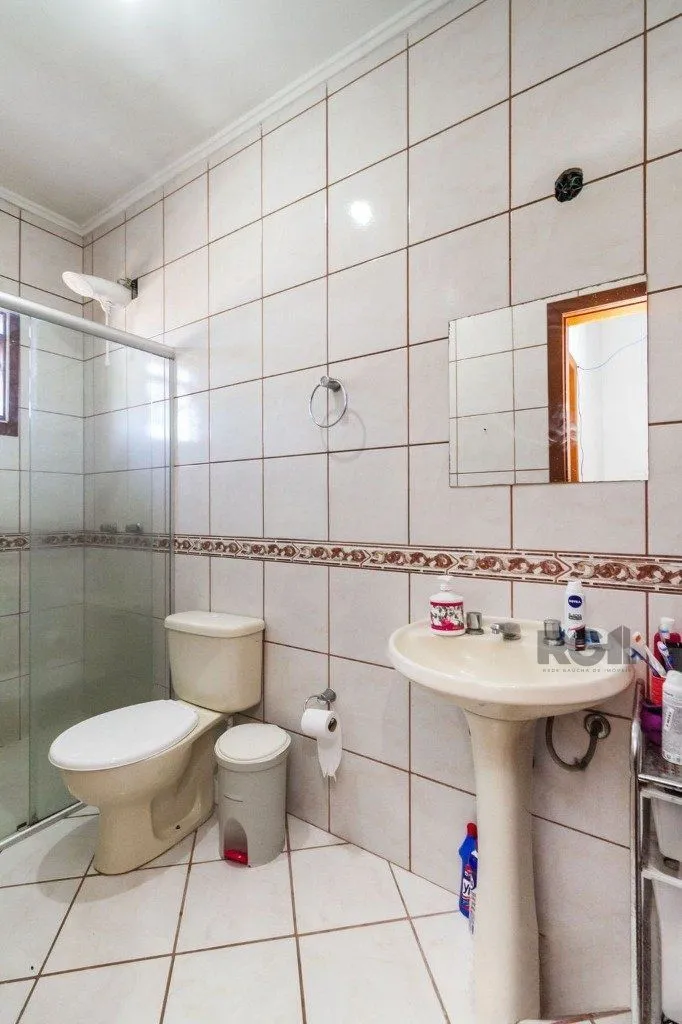 Imagem Casa de 117m² - 3 dormitórios e 1 vaga no bairro Hípica