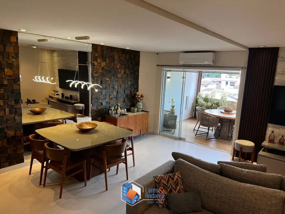 Imagem Casa em condomínio para venda em Jardim Londrina com 3 quartos, sendo 3 suítes, 229m²
