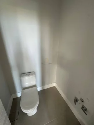 Imagem Casa com fundo lago no Condomínio Reserva da Pedra