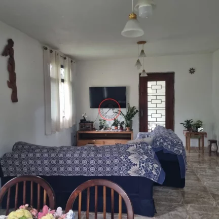 Imagem CASA GRANDE , COM TODOS COMODOS BEM ESPAÇOSOS , MAIS 2 CASAS NO MESMO TERRENO COM ENTRADAS INDIVIDUAIS.