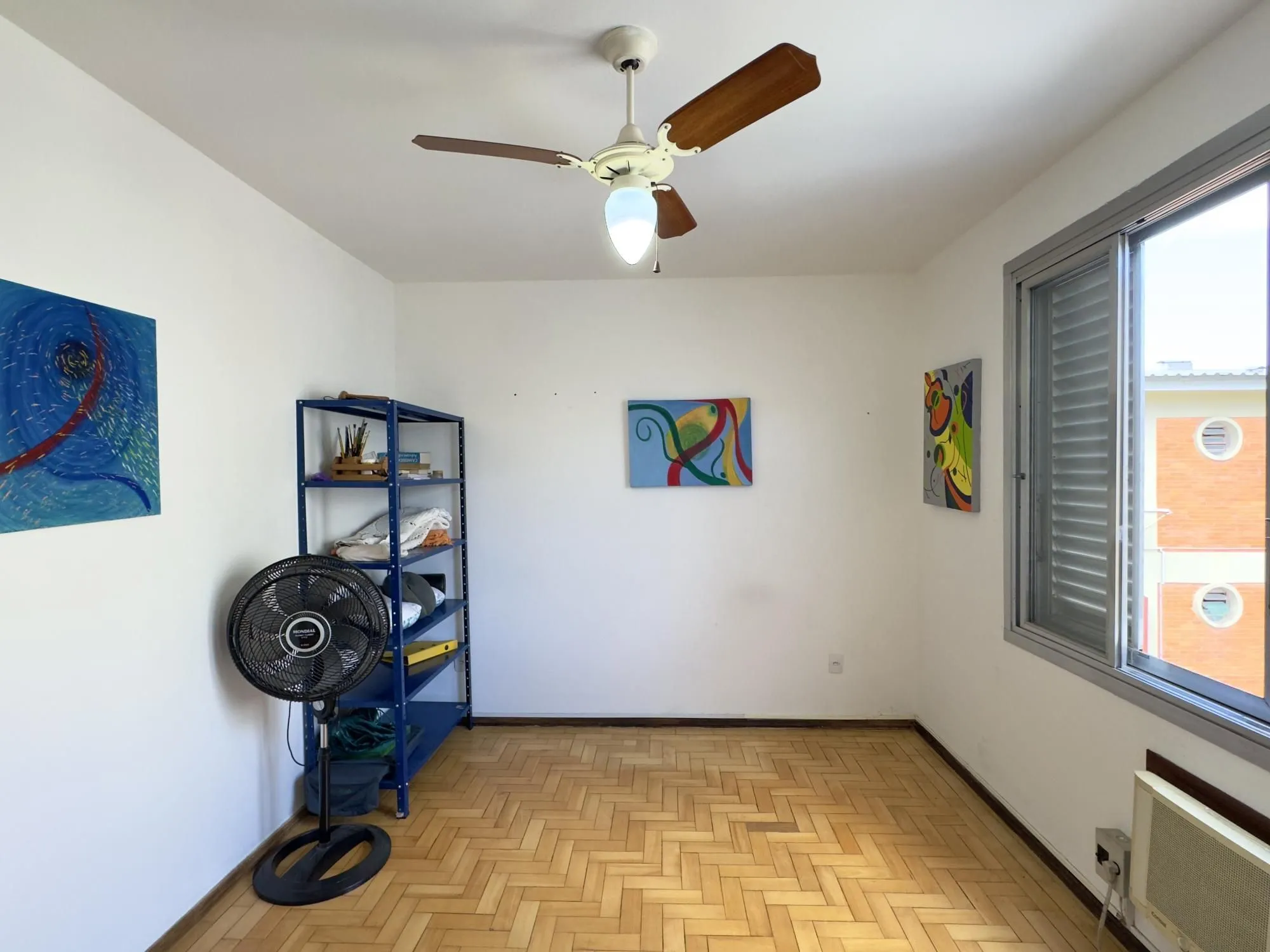 Imagem Apartamento amplo de 2 dormitório ao lado do Mãe de Deus e próximo da Orla