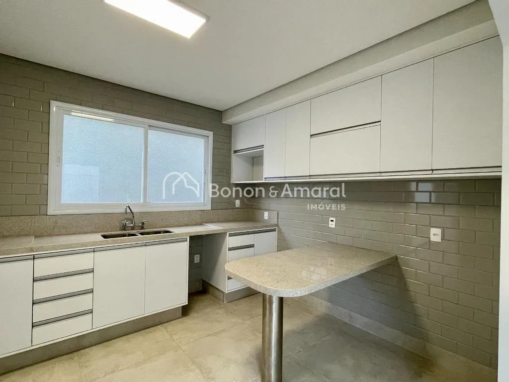 Imagem Casa de Condomínio com 3 Quartos à venda, 173m² - Bairro das Palmeiras