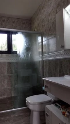Imagem Linda casa de alvenaria em Cond fechado, Condado de Castella