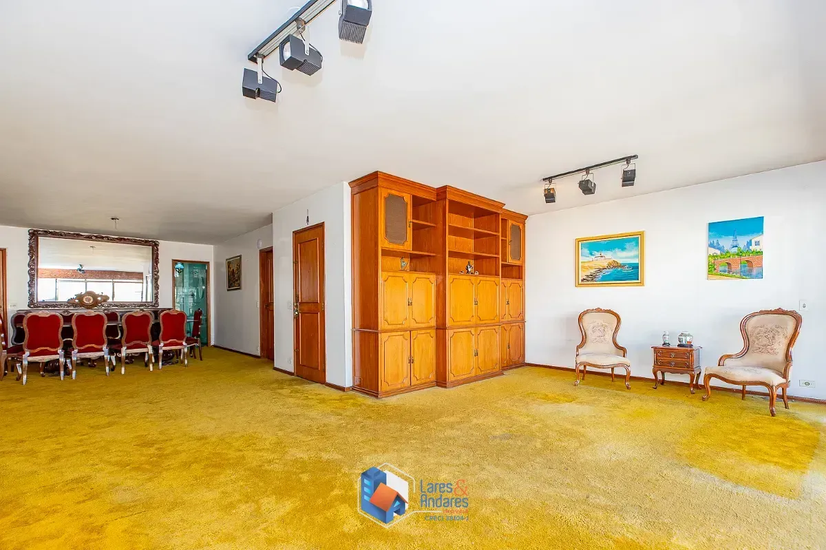 Imagem Apartamento para venda em Bom Retiro com 3 quartos, sendo 1 suíte, 254m²